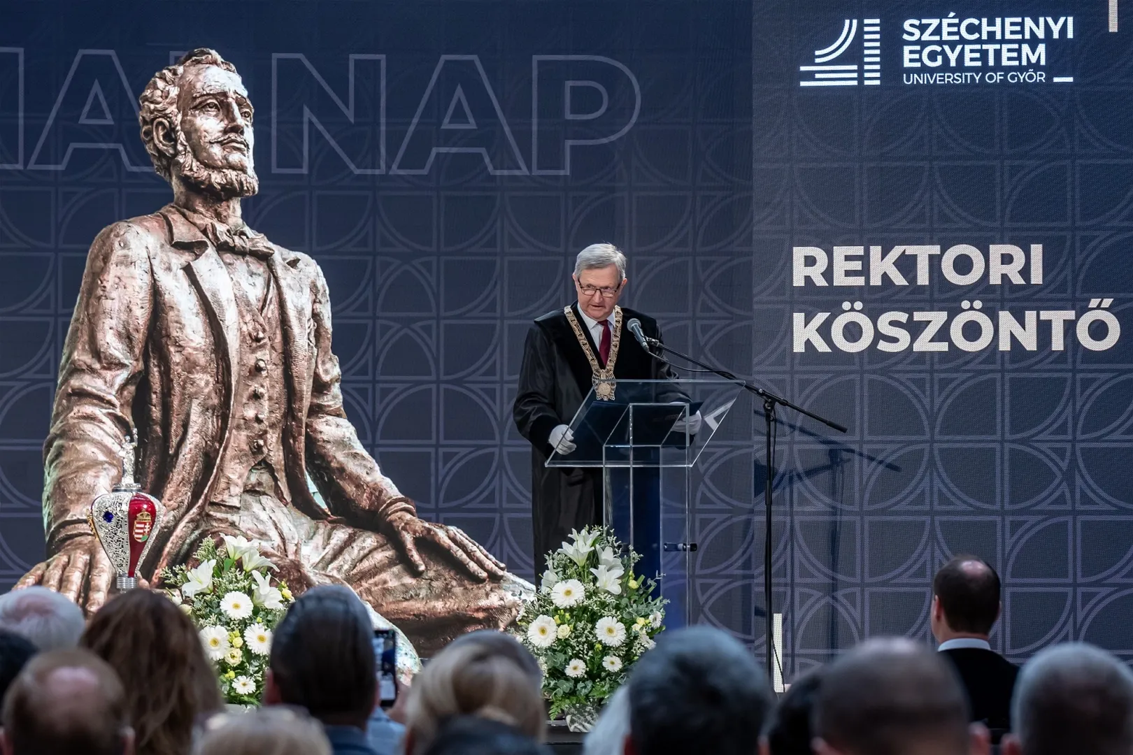 Photo Gallery of the Ceremony (Photos by András Adorján and Máté Dudás)